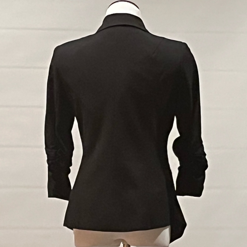 Studio black blazer - Picture 2 of 3